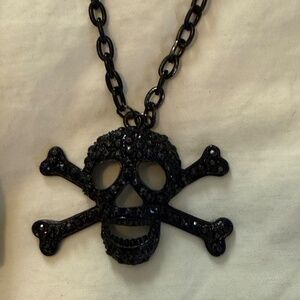 Black Skull & Crossbones Necklace